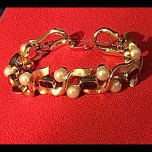 Old Golden Pearl Bracelet Gaudy Gauche Gorgeous